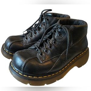 Dr. Martens RARE Vintage Women’s Size 8 Black Daisy Ankle Boots 12281